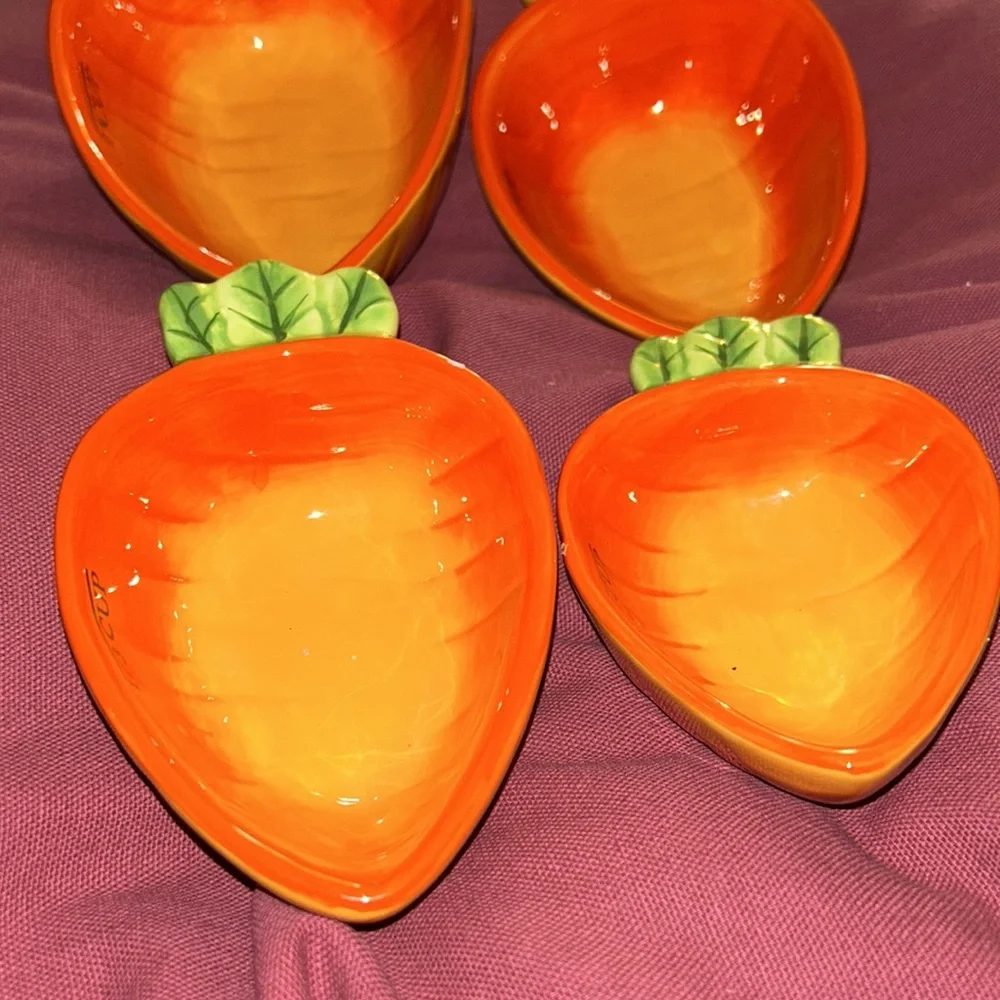 CARROT Easter Nesting Measuring Set of 4 Cups Terramoto Orange Ceramic